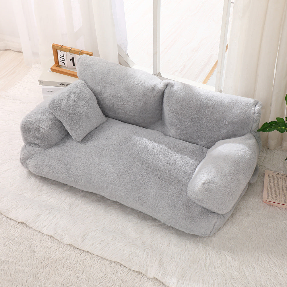 Kuscheliges Haustiersofa mit Anti-Rutsch-Funktion