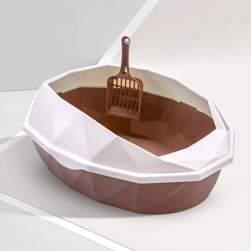 Halbgeschlossene Katzentoilette mit Spritzschutz im Diamant-Design