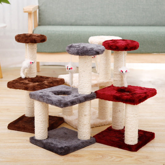 Kompakter Kratzbaum mit Spielmaus und Liegefläche für Katzen